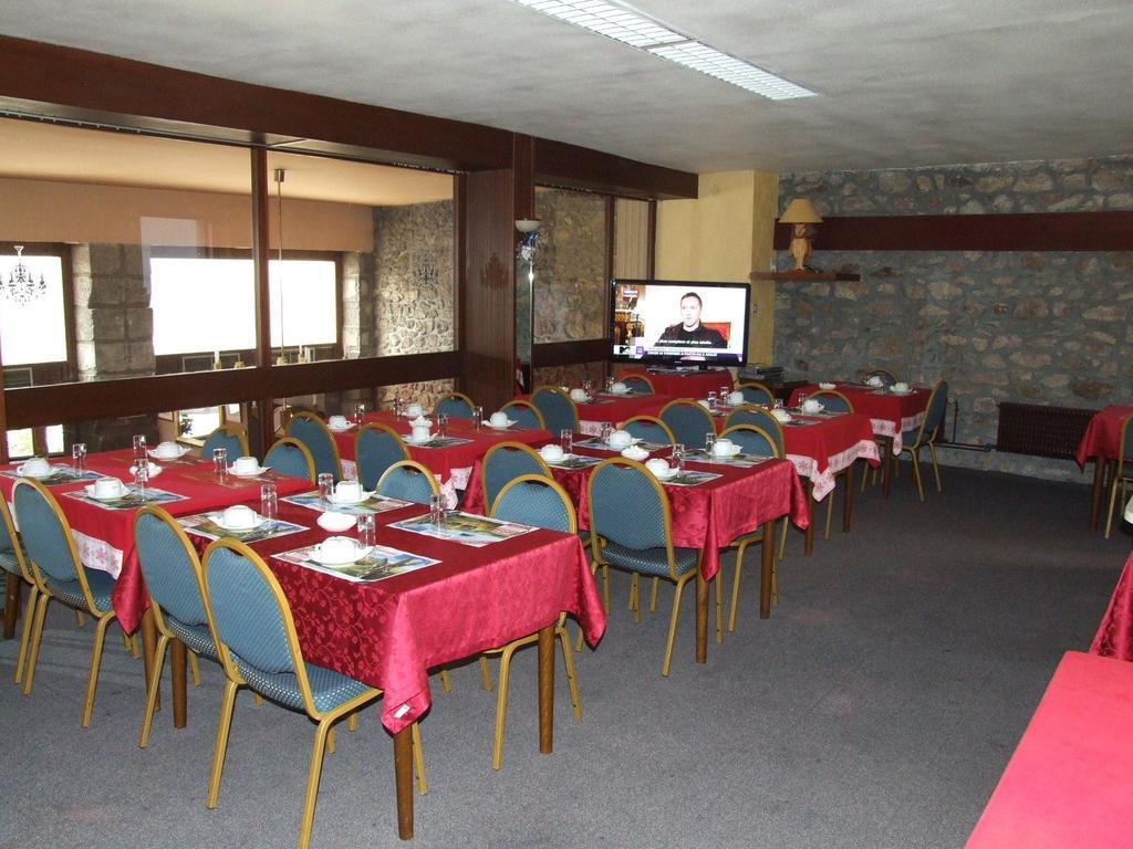 Hotel De Paris Chatel-Guyon Bagian luar foto