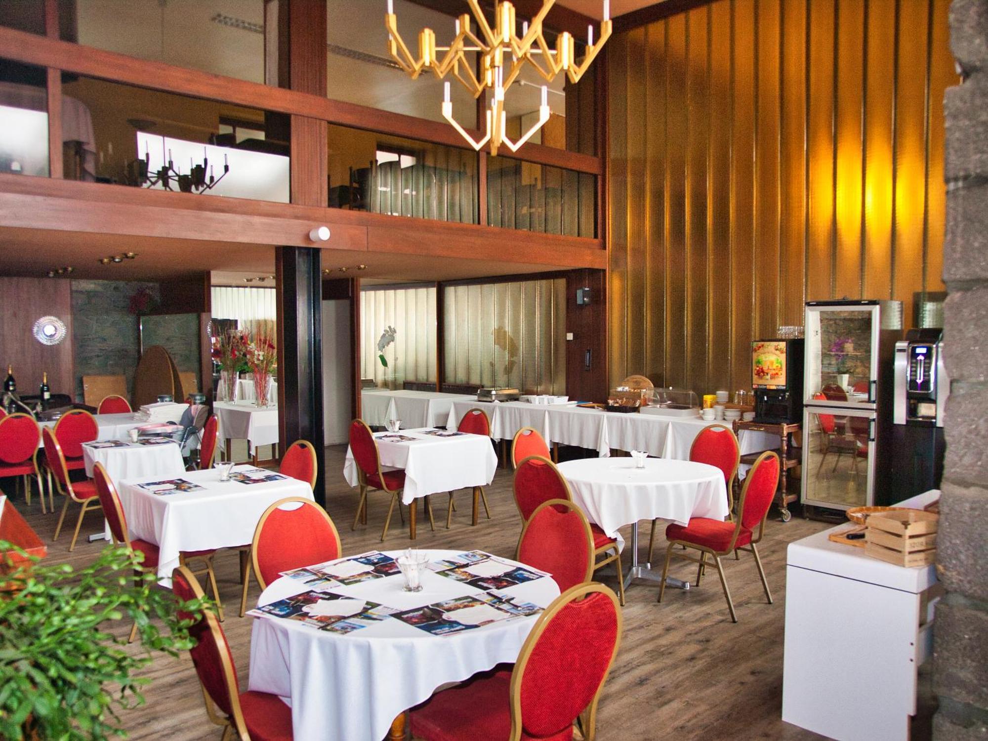 Hotel De Paris Chatel-Guyon Bagian luar foto