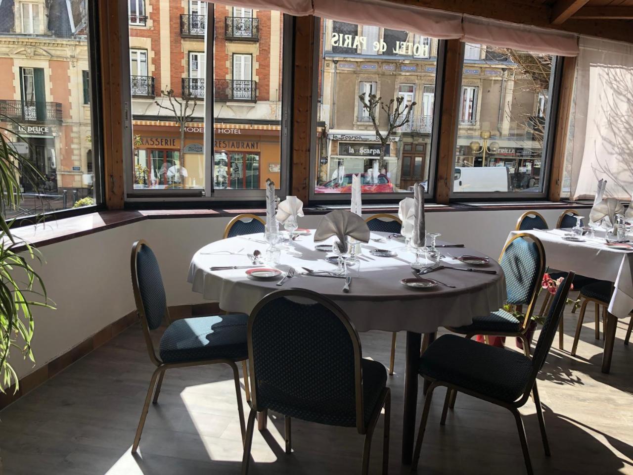 Hotel De Paris Chatel-Guyon Bagian luar foto